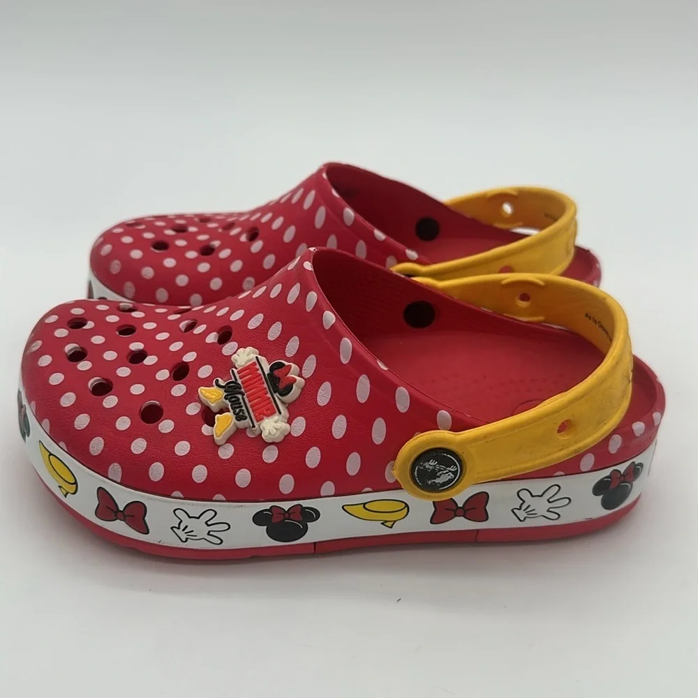 CROCS vibrant clogs
